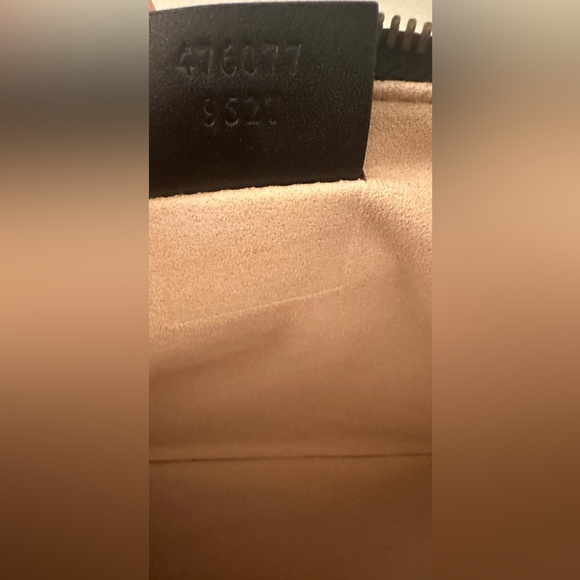 Gucci Striped Calfskin Queen Margaret Bee Clutch - Picture 7 of 7